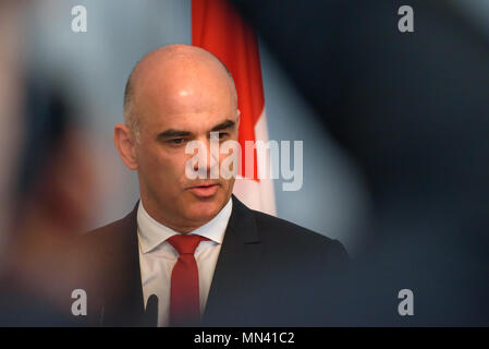 14.05.2018. RIGA, Lettonie. Conférence de presse, au cours de visite d'Etat du Président de la Confédération suisse Alain Berset et Mme Muriel Zeender Berset en République de Lettonie. Banque D'Images