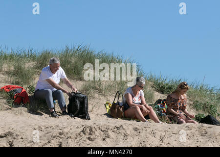 Crosby, Liverpool. Météo France 14/05/2018. Un jour à l'été sur la rive de la côte de l'estuaire de la Mersey. /AlamyLive MediaWorldImages ; crédit News. Banque D'Images