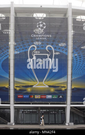 Kiev, Ukraine. 14 mai, 2018. Le logo de la finale de la Ligue des champions de 2018 est visible sur le stade Olimpiyskiy à Kiev, Ukraine, le 14 mai 2018 . Kiev sera l'hôte de la finale de la finale de la Ligue des champions de 2018 le 26 mai 2018. Crédit : Serg Glovny/ZUMA/Alamy Fil Live News Banque D'Images