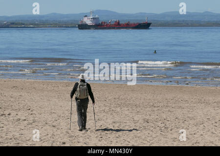 Crosby, Liverpool. 14 mai 2018. Météo France 14/05/2018. Un jour à l'été sur la rive de la côte de l'estuaire de la Mersey. Credit : Cernan Elias/Alamy Live News Banque D'Images