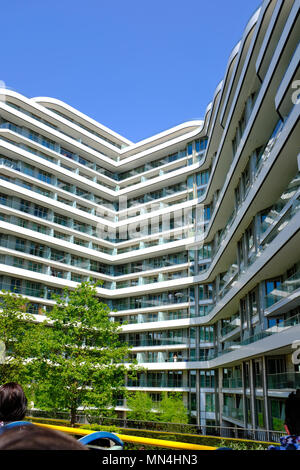 Appartements de luxe à Chelsea Bridge Wharf, London, UK Banque D'Images