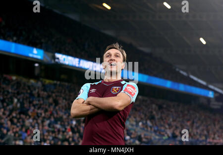 Press Association Sport les sélection des meilleures images de la saison de Premier League 2017-2018. Photo de fichier en date du 13-01-2018. Le Capitaine Mark Noble de West Ham dans sa notation célèbre la victoire de 4-1 face à Huddersfield en janvier. Pour les marteaux c'était une campagne de beaucoup de bas et quelques hauts et Noble, qui plus tard a dû repousser un envahisseur à la hauteur du Stade de Londres, s'affiche le contenu. Banque D'Images