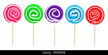 Lollipops dans une variété de couleurs isolé sur fond blanc Banque D'Images