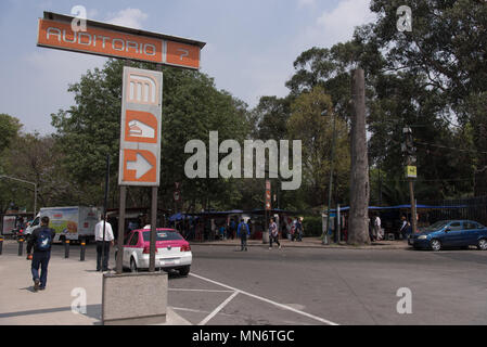 Panneau d'entrée de l'Auditorium de la station de métro de Mexico City Banque D'Images