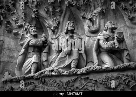 Trois Sages sur Sagrada Familia Banque D'Images