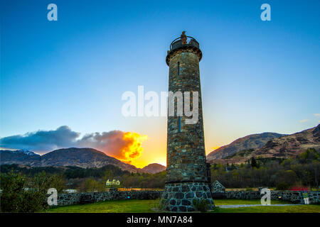 Monument à Glenfinnan sur Loch Shiel en Ecosse commémorant la rébellion par Bonnie Prince Charlie et les sept hommes de Moidart Banque D'Images