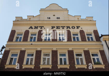 Maison de République tchèque Antonín pianos Petrof (1839 - 1915) dans Rokitanského Street à Hradec Králové dans l'Est de la Bohème, en République tchèque. Antonin Petrof construit son premier piano à l'atelier à la Chambre en 1864. Banque D'Images