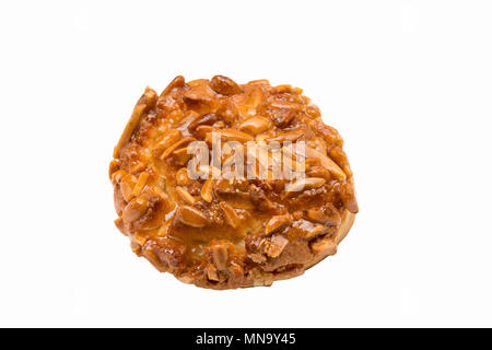 Pâtisserie typiquement espagnol ou empinonadas «panellets' isolé sur fond blanc Banque D'Images