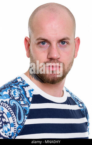 Portrait de jeune homme musclé chauve Banque D'Images