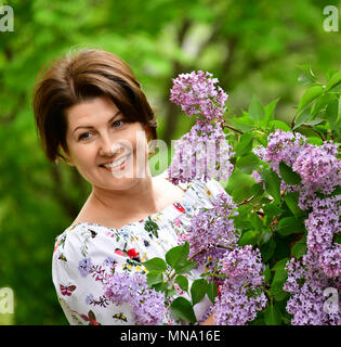 Alilac in garden Banque D'Images