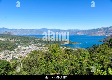 San Lucas Toliman - village au lac Atitlan, département de Sololá au Guatemala Banque D'Images