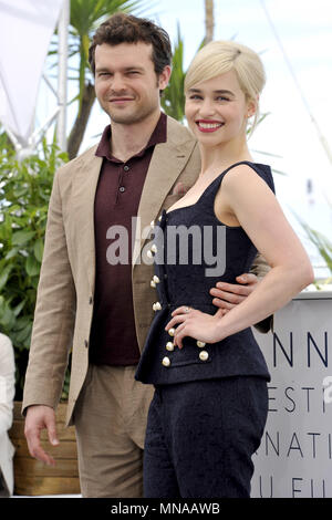 Cannes, Frankreich. 15 mai, 2018. Alden Ehrenreich et Emilia Clarke assiste à la Femme en mouvement Kering photocall annuel lors de la 71 e édition du Festival de Cannes au Majestic Hotel sur le 15 mai 2018 à Cannes, France | Verwendung weltweit Crédit : afp/Alamy Live News Banque D'Images