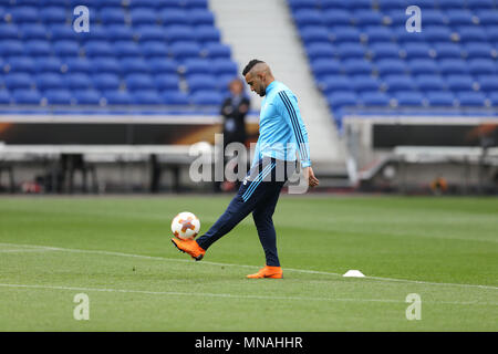 Groupama Stadium. 15 mai, 2018. Lyon, France ; la finale de la Ligue Europa de la formation, l'Atletico Madrid contre Marseille Olympique de Marseille ; train ; Dimitri Payet maintenir les pratiques d'entreprises au cours de la pratique de la lumière : l'action de Crédit Plus Sport/Alamy Live News Banque D'Images