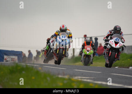 Portrush l'Irlande du Nord. Le mardi 15 mai 2018.La pratique de la course pour se 200. De l'action pratique Supersport Banque D'Images