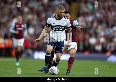 Adam Clayton de Middlesbrough en action. L'EFL Skybet jouer hors Championnat 2e demi-finale match aller, Aston Villa v Middlesbrough à Villa Park à Birmingham , Midlands le mardi 15 mai 2018. Cette image ne peut être utilisé qu'à des fins rédactionnelles. Usage éditorial uniquement, licence requise pour un usage commercial. Aucune utilisation de pari, de jeux ou d'un seul club/ligue/dvd publications. Photos par Andrew Andrew/Verger Verger la photographie de sport/Alamy live news Banque D'Images