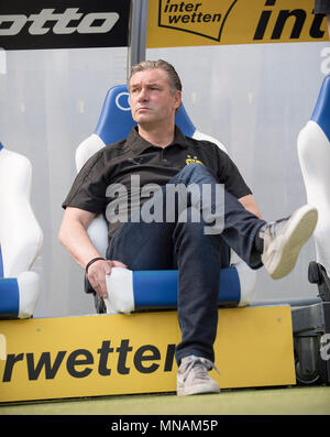 Köln, Deutschland. 12 mai, 2018. Michael ZORC directeur des sports (football) n 1. Bundesliga, 34e journée, TSG 1899 Hoffenheim (1899) - Borussia Dortmund (NE) 3 : 1, le 12.05.2018 à Sinsheim/Allemagne. Utilisation dans le monde entier | Credit : dpa/Alamy Live News Banque D'Images