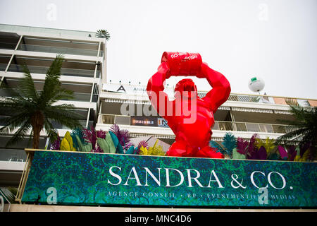 CANNES, FRANCE - 14 MAI:reproduction géant de King Kong est affiché dans le pour le festival de redécoré cinema le 14 mai 2018 à Cannes, France Banque D'Images