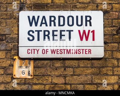 Les plaques de rue de Soho Série - Wardour Street - London's Soho Street Signs Banque D'Images