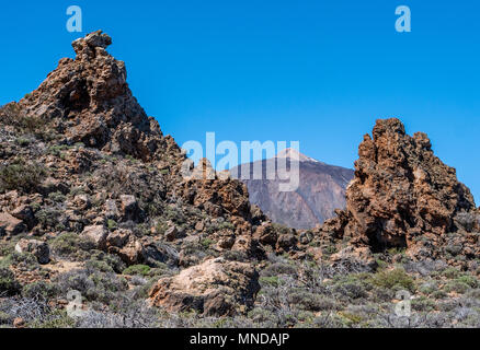 Vue sur la face nord du mont Teide près de la Fortaleza sur Ténérife le plus grand de l'Espagne, les Îles Canaries Banque D'Images