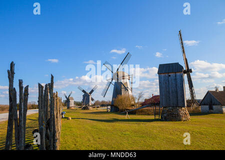 Angla windmills musée en plein air Leisi paroisse, l'île de Saaremaa, l'Estonie : Banque D'Images