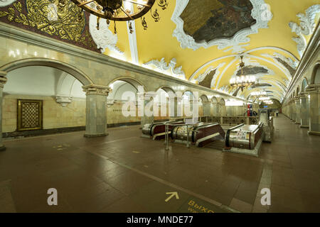 La station de métro Komsomolskaya, Moscou, Russie Banque D'Images