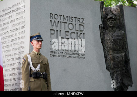 Monument de Rotmistrz Witold Pilecki mars à Varsovie, Pologne. 13 mai 2018, pour rendre hommage à Witold Pilecki, soldat de l'Armée Polonaise et un agent secret o Banque D'Images