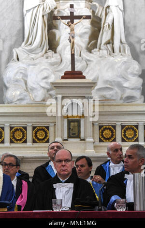 Naples, Italie. 16 mai 2018. Cérémonie de remise de prix du diplôme honorifique sur la science et les techniques de la navigation de l'Université de Naples Parthenope de SAS Albert II de Monaco. Naples 16/05/2018 - Naples, Italie : Crédit Photo indépendant Srl/Alamy Live News Banque D'Images