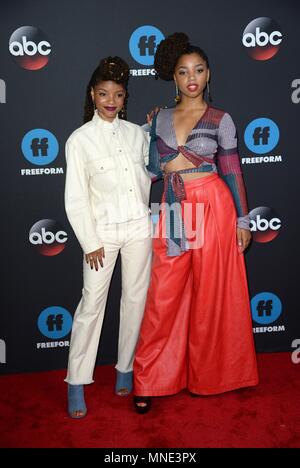 Halle Bailey, Chloe Bailey aux arrivées d'ABC Upfront 2018 Freeform, Tavern on the Green, New York, NY 15 mai 2018. Photo par : Kristin Callahan/Everett Collection Banque D'Images