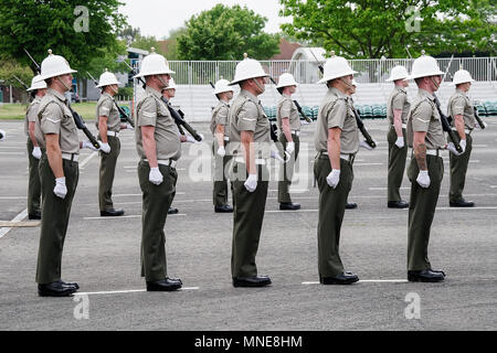 Neptune Road, Fareham. 16 mai 2018. Les Forces armées les préparatifs pour le mariage royal a eu lieu aujourd'hui à HMS Collingwood à Fareham, Hampshire. La préparation des exercices d'inclus par la Royal Navy de petits navires et de l'unité de plongée et les Royal Marines. Banque D'Images