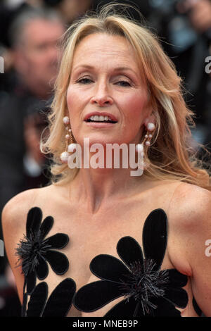 CANNES, FRANCE - 16 MAI : Estelle Lefebure assiste à la projection de 'brûler' au cours de la 71e assemblée annuelle du Festival du Film de Cannes au Palais des Festivals le 16 mai 2018 à Cannes, FranceCredit : BTWImages/Alamy Live News Banque D'Images