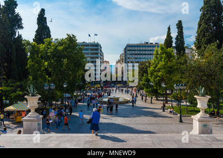 Vue de la place Syntagma dans le centre d'Athènes, Grèce Banque D'Images