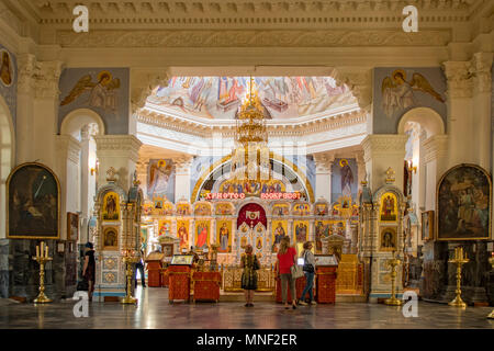 À l'intérieur de cathédrale de l'Assomption, Tachkent, Ouzbékistan Banque D'Images