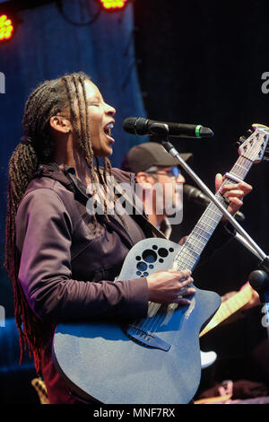 Concert de la chanteuse pop chrétienne des Caraïbes JUDY BAILEY au 101e Congrès de l'église catholique allemande dans la région de Muenster/Allemagne. Judy Bailey vit en Allemagne. Banque D'Images