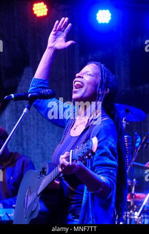 Concert de la chanteuse pop chrétienne des Caraïbes JUDY BAILEY au 101e Congrès de l'église catholique allemande dans la région de Muenster/Allemagne. Judy Bailey vit en Allemagne. Banque D'Images