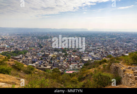 Vue sur la ville de Fort Nahargarh, Jaipur, Rajasthan, Inde Banque D'Images