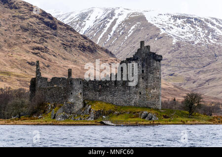 Le Château de Kilchurn, sur Loch Awe, Ecosse Banque D'Images