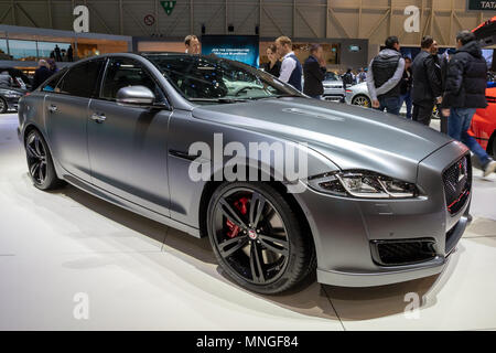 Genève, SUISSE - Le 7 mars 2018 : Nouvelles 2018 Jaguar XJR575 berline présentée à la 88e Salon International de l'Automobile de Genève. Banque D'Images