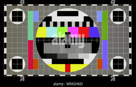 Photo prise de la télévision couleur industrielle standard motif de test sur le nom pas de smart phone moderne du vrai écran avec résolution 1280 par 720 pixels. Nous avons un Banque D'Images