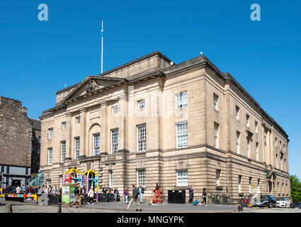 Extérieur de la High Court of Justiciary sur le Royal Mile à Édimbourg, en Écosse, Royaume-Uni Banque D'Images