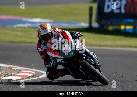 Bushmills, Irlande du Nord. 17 mai, 2018. 200 North West International course de moto de course, le jeudi ; Jeremy McWilliams Credit : Action Plus Sport/Alamy Live News Banque D'Images