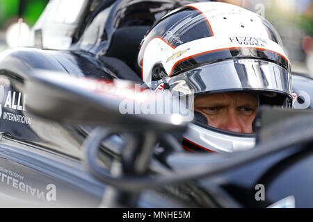 17 mai 2018 - Indianapolis, Indiana, États-Unis d'Amérique - ED CARPENTER (20) des États-Unis s'assoit son abord Ed Carpentier course IndyCar au cours de la troisième journée de pratique pour l'Indianapolis 500 à l'Indianapolis Motor Speedway à Indianapolis, Indiana. (Crédit Image : © Chris Owens Asp Inc/ASP via Zuma sur le fil) Banque D'Images