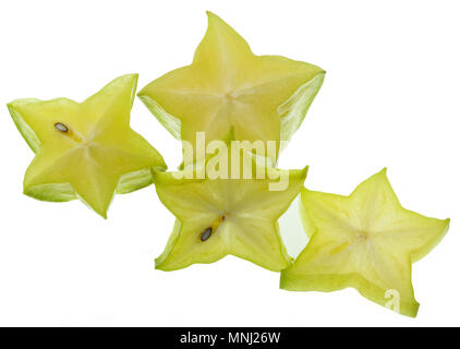 Tranches de carambole ou de carambole, fruit d'un arbre Averrhoa carambola, originaire d'Indonésie, Asie du Sud et Pacifique Sud. Banque D'Images