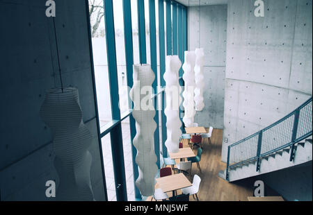 WEIL AM RHEIN, ALLEMAGNE - Avril 2018 : bâtiment de Tadao Ando à Vitra Campus. Banque D'Images