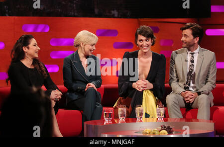 (De gauche à droite) Gloria Estefan, Emilia Clarke, Phoebe Waller-Bridge, et David Tennant pendant le tournage pour le Graham Norton Show à BBC Studioworks à Londres, pour être diffusé sur BBC One le vendredi. PRESS ASSOCIATION. Photo date : Jeudi 17 mai 2018. Crédit photo doit se lire : PA au nom de tant d'images satellite Banque D'Images