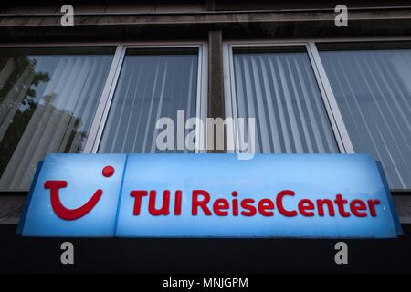 BELGRADE, SERBIE - avril 21, 2018 : Logo de TUI sur leur société Jungius (Travel Center). Groupe TUI, ou Touristik Union International est un billet et Banque D'Images