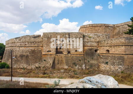 Murs de château de Kyrenia, Chypre du Nord Banque D'Images