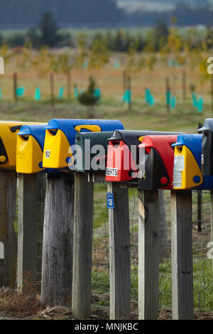 Les boîtes aux lettres rurales, près de Hawea, Wanaka, Otago, île du Sud, Nouvelle-Zélande Banque D'Images