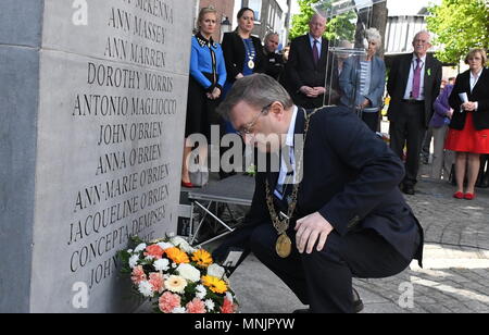 Dublin, Irlande. 17 mai, 2018. Lord-maire de Dublin Mícheál Mac Donncha pond une l'anniversaire de Dublin en 1974. À l'explosif Monaghan Crédit : John Rooney/Pacific Press/Alamy Live News Banque D'Images