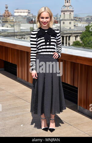 Emilia Clarke participant à la photocall pour Solo : Une histoire de la guerre des étoiles à la Trafalgar St. James, Londres. Banque D'Images