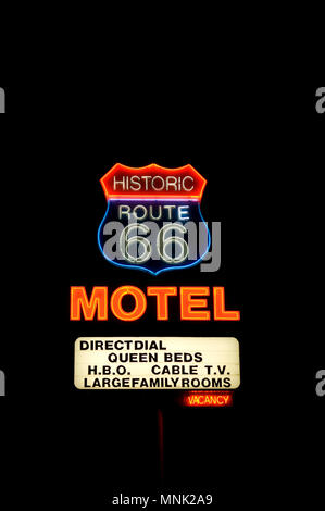 Motel sign sur la Route 66 au Nouveau Mexique Banque D'Images